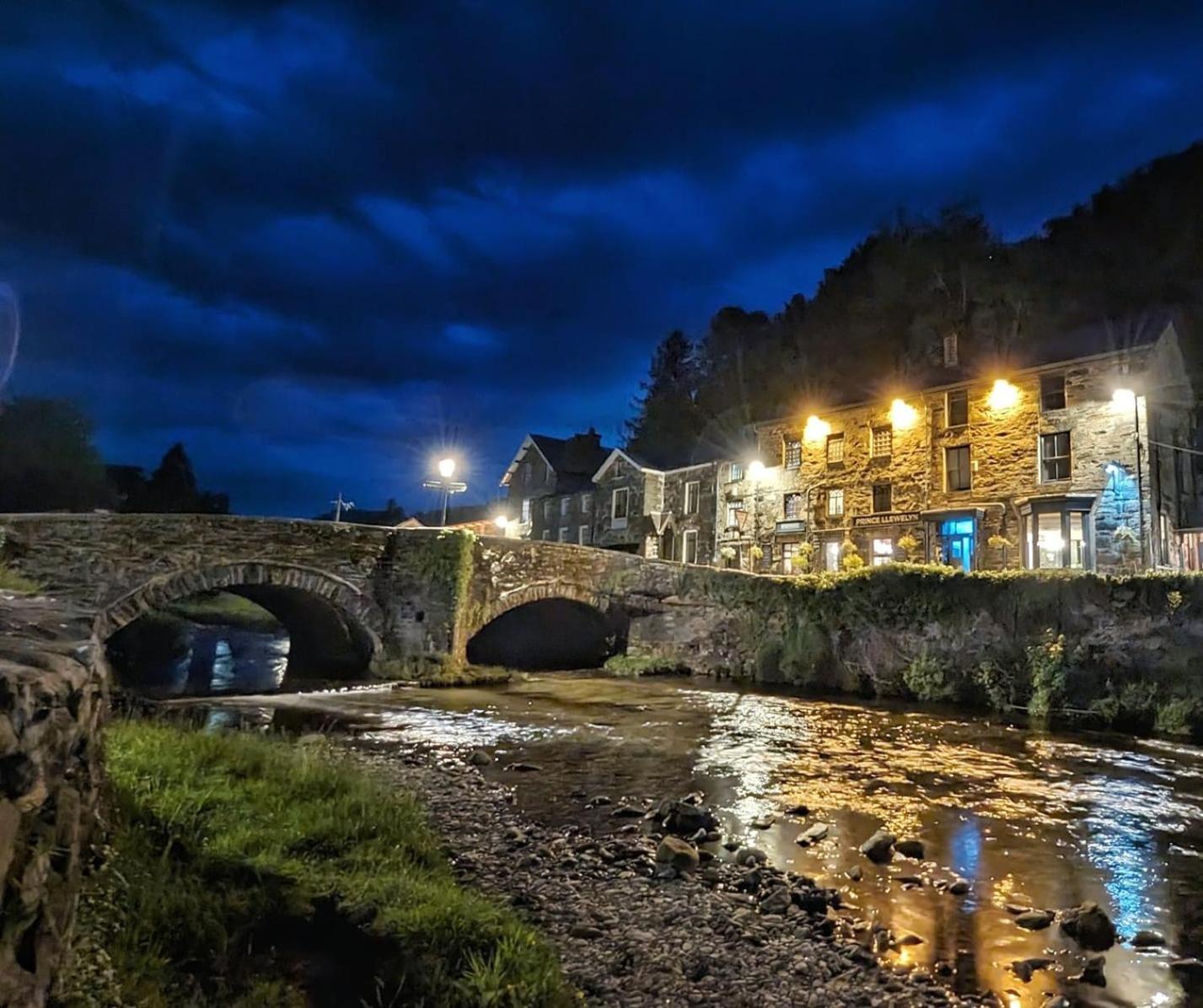 Prince Llewelyn Hotel Beddgelert Εξωτερικό φωτογραφία